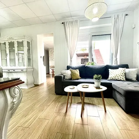 Casa Tradicional 度假居 *